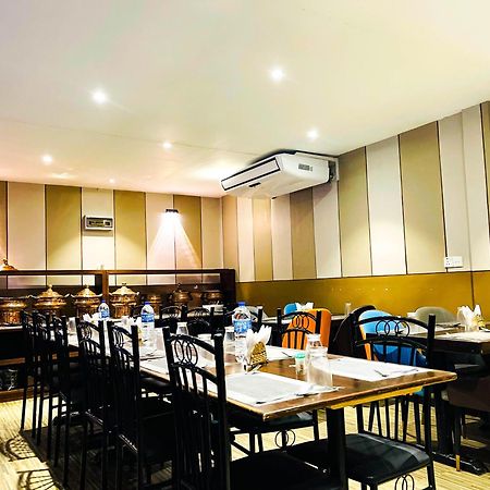 Reecha Resort & Hotel Kilinochchi Exteriör bild