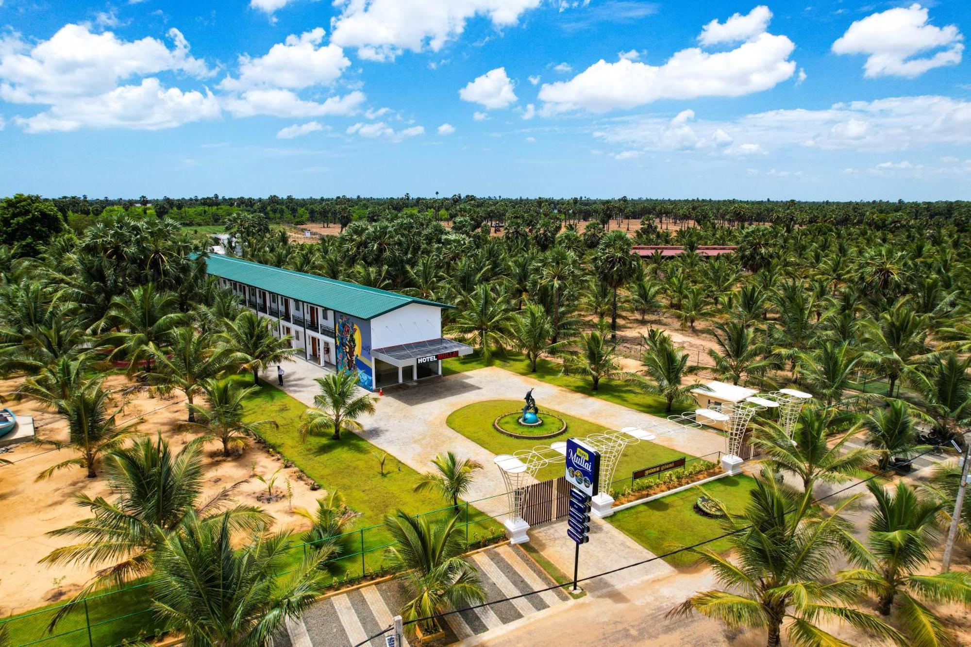 Reecha Resort & Hotel Kilinochchi Exteriör bild