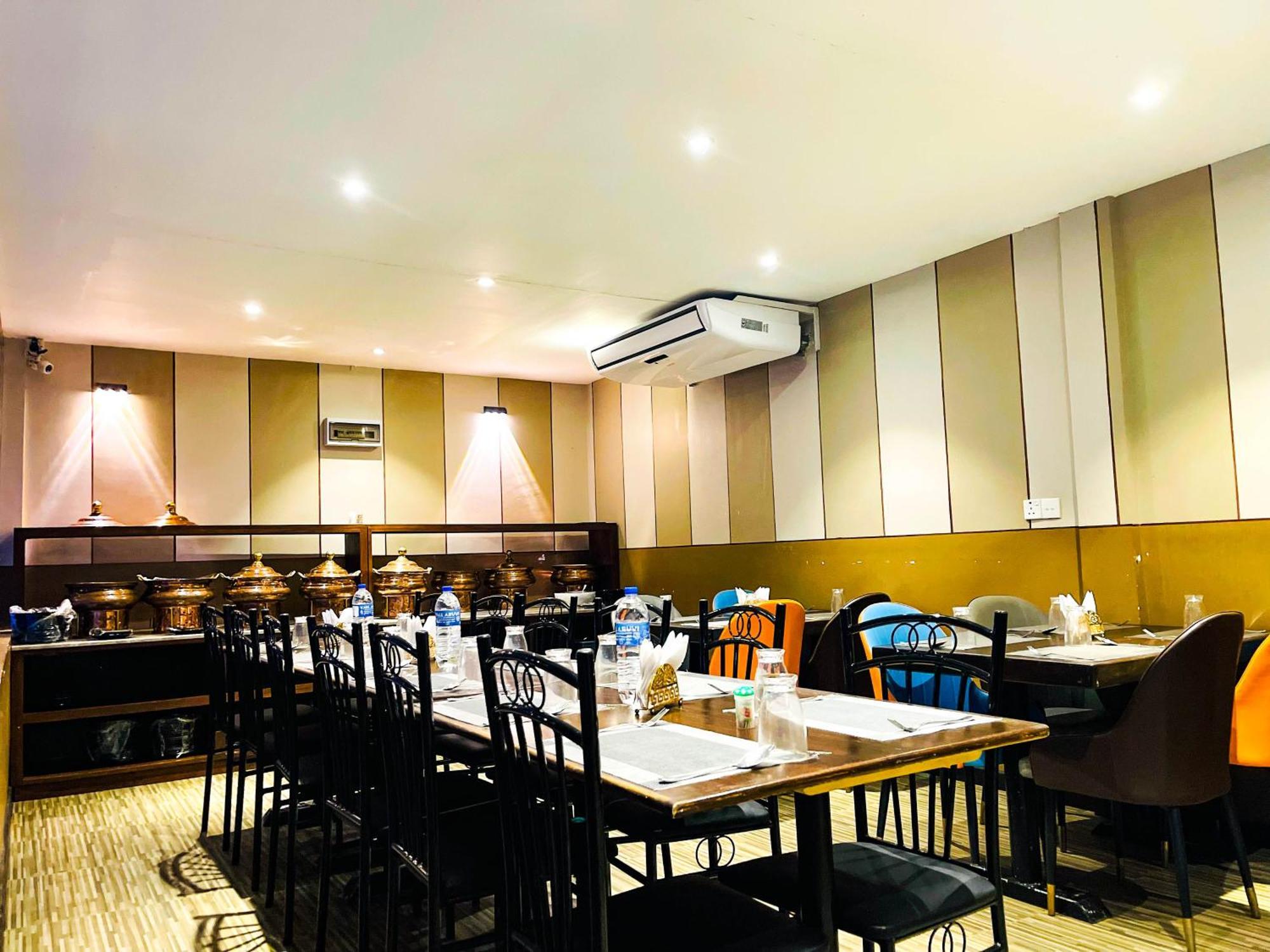 Reecha Resort & Hotel Kilinochchi Exteriör bild