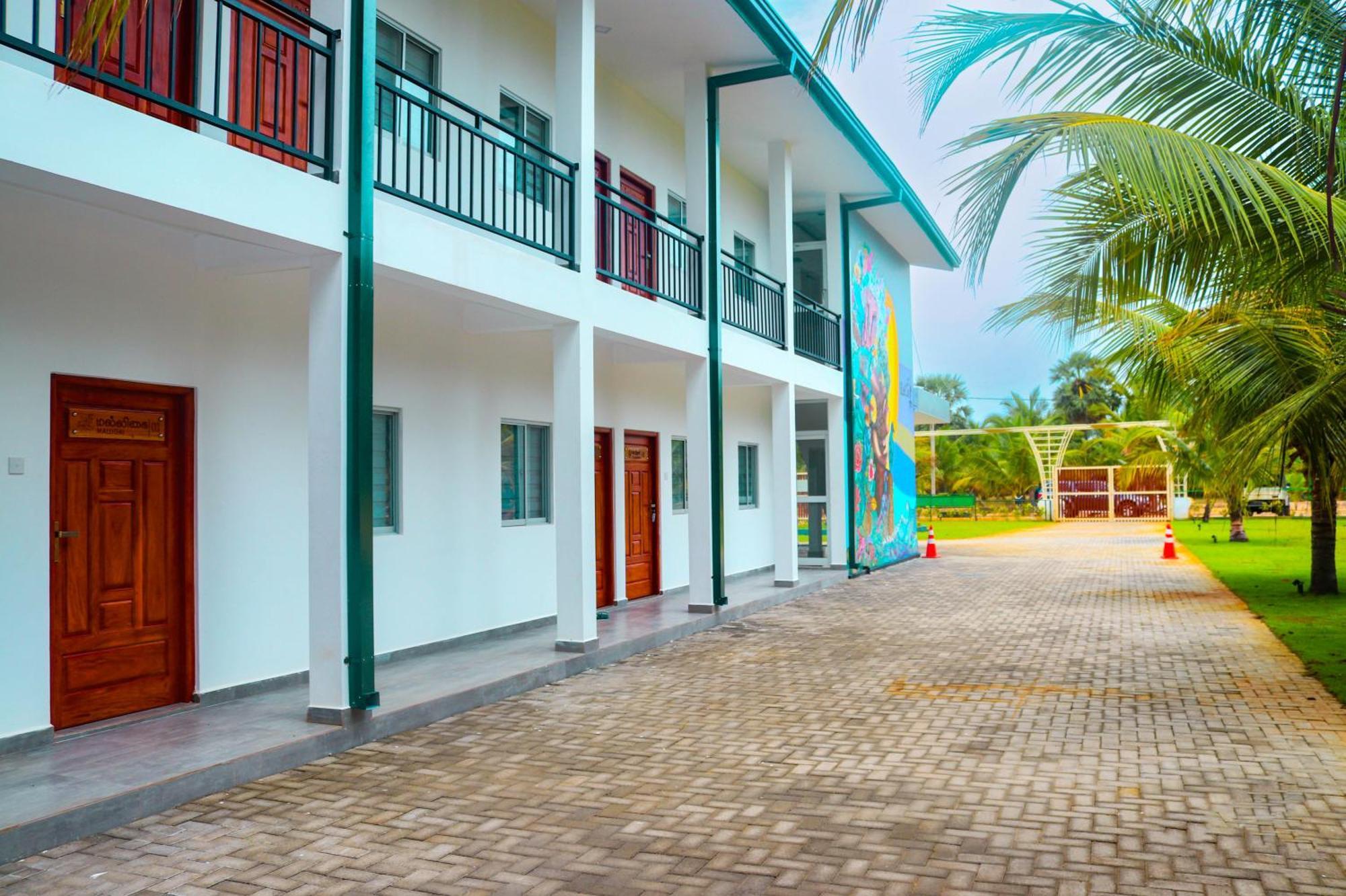 Reecha Resort & Hotel Kilinochchi Exteriör bild