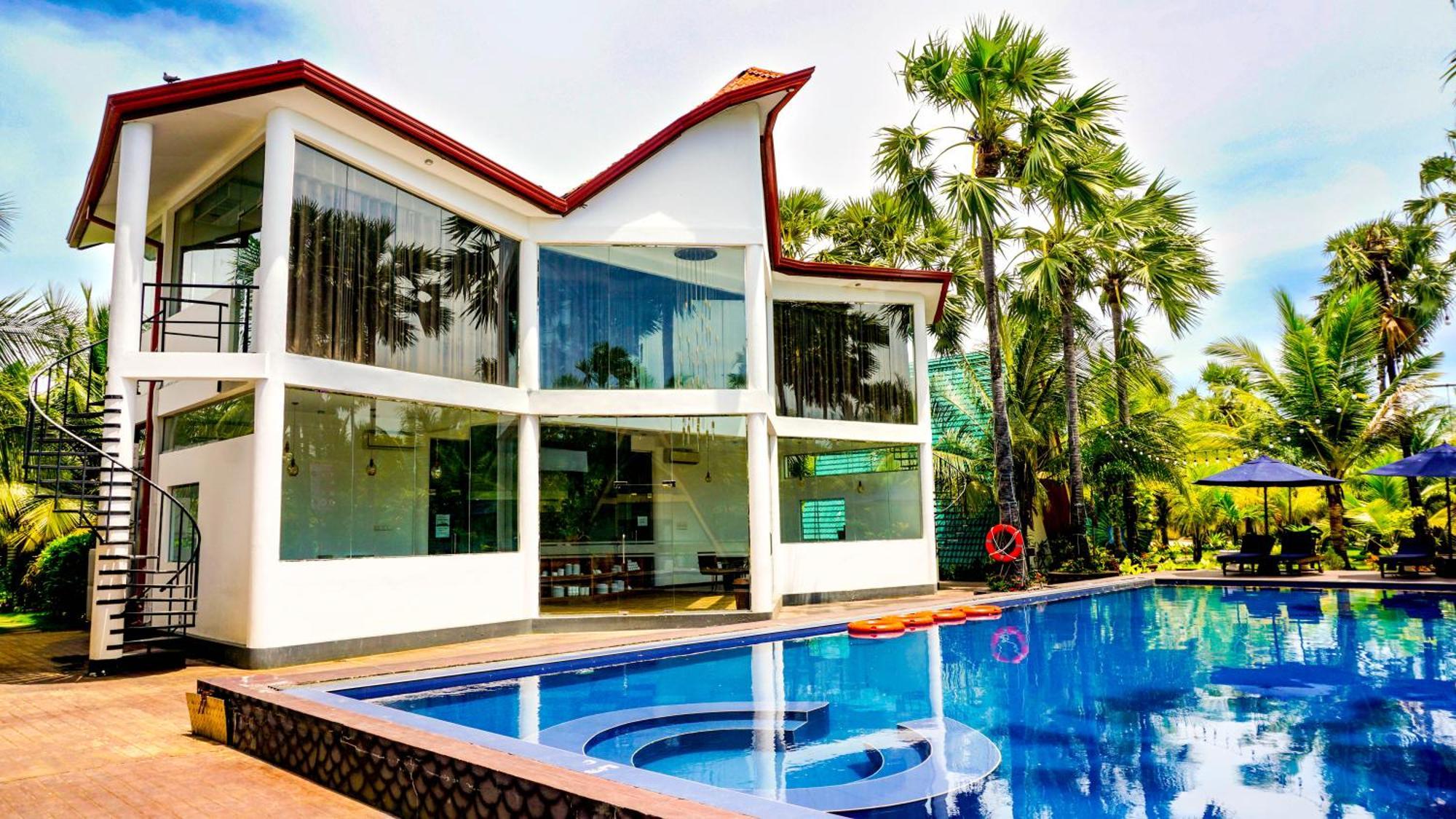 Reecha Resort & Hotel Kilinochchi Exteriör bild