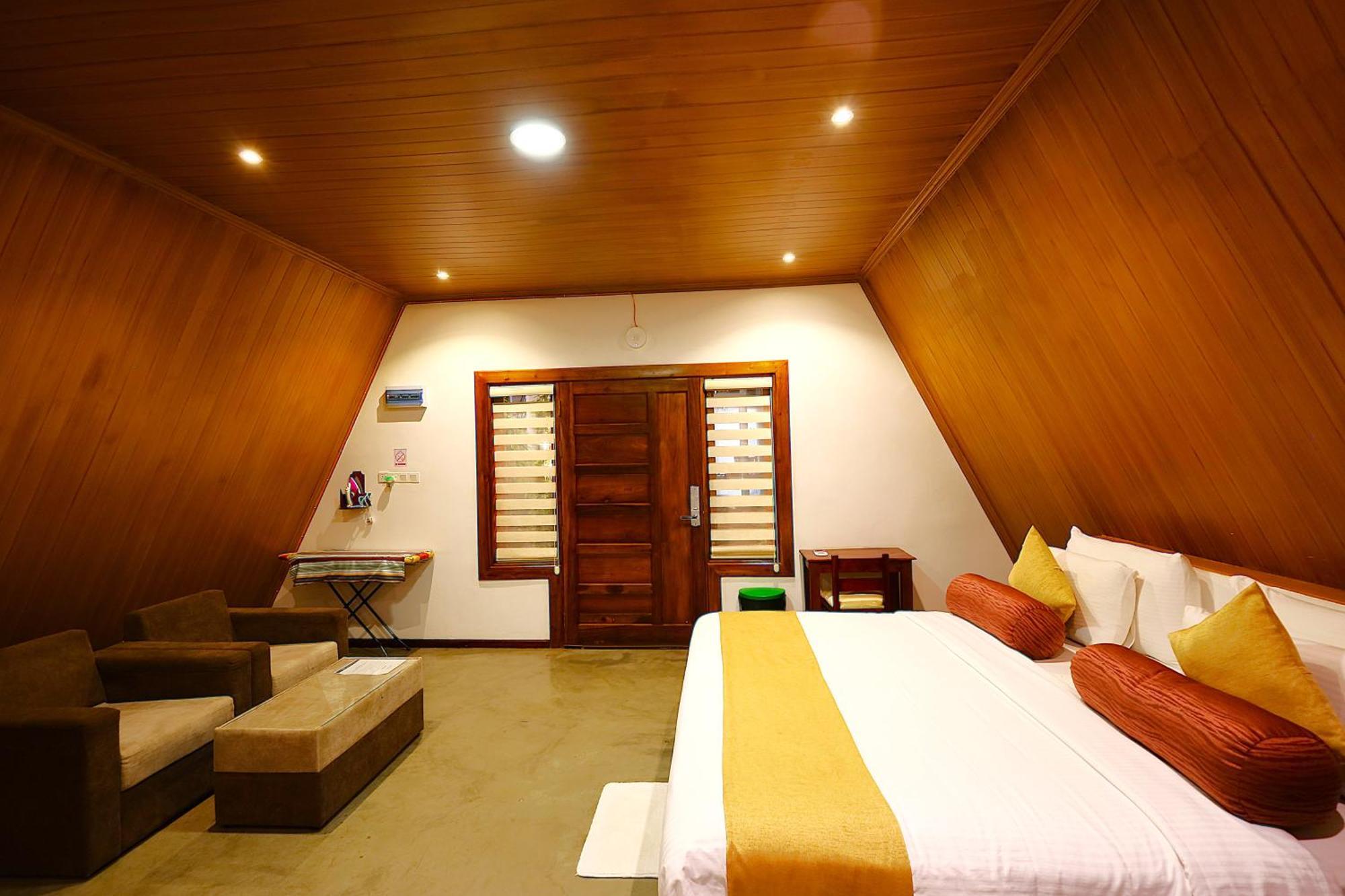Reecha Resort & Hotel Kilinochchi Exteriör bild